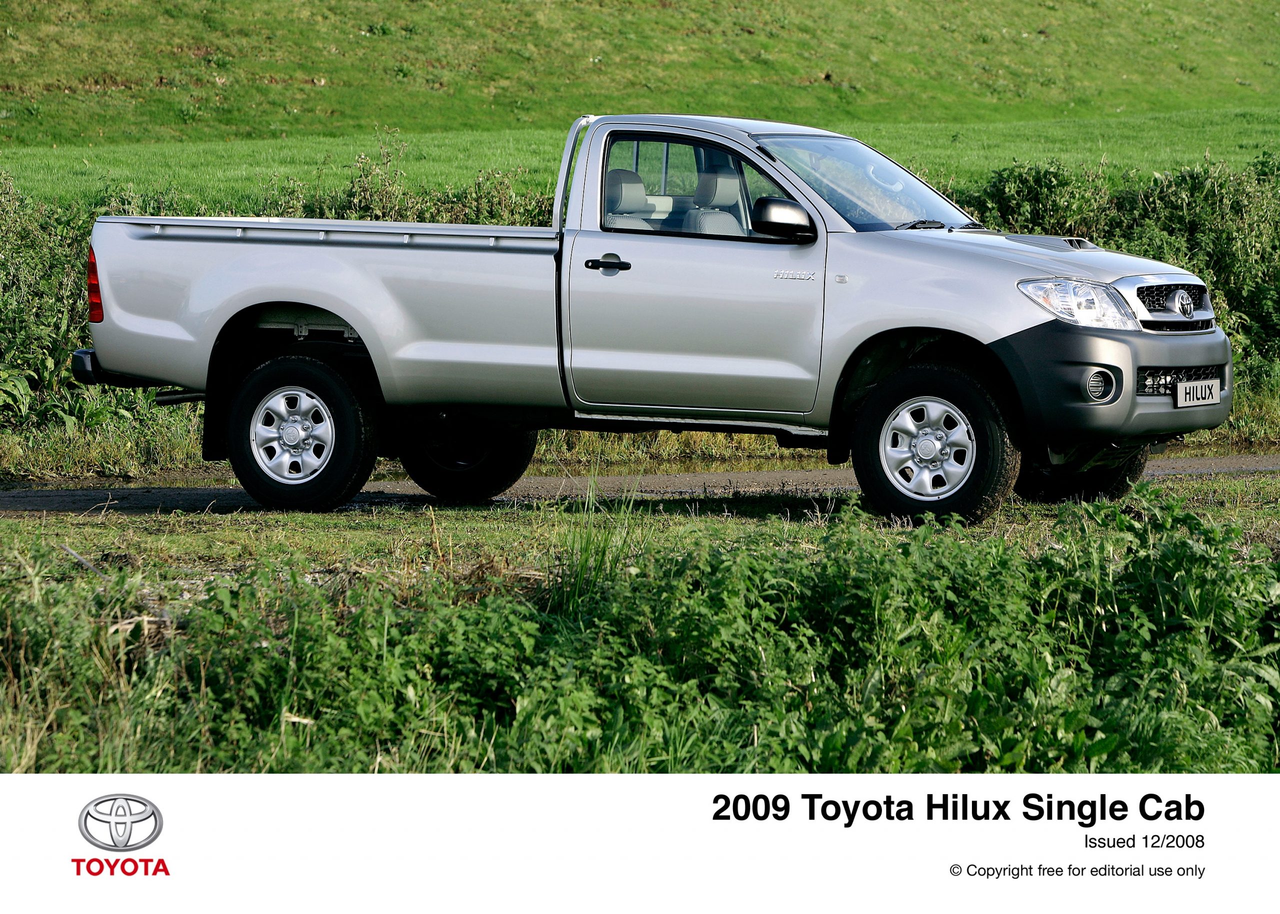 Купить хайлюкс 7. Toyota Hilux Regular Cab. Тойота Хайлюкс 2009. Toyota Hilux d4d. Toyota Hilux d4d Single Cab.