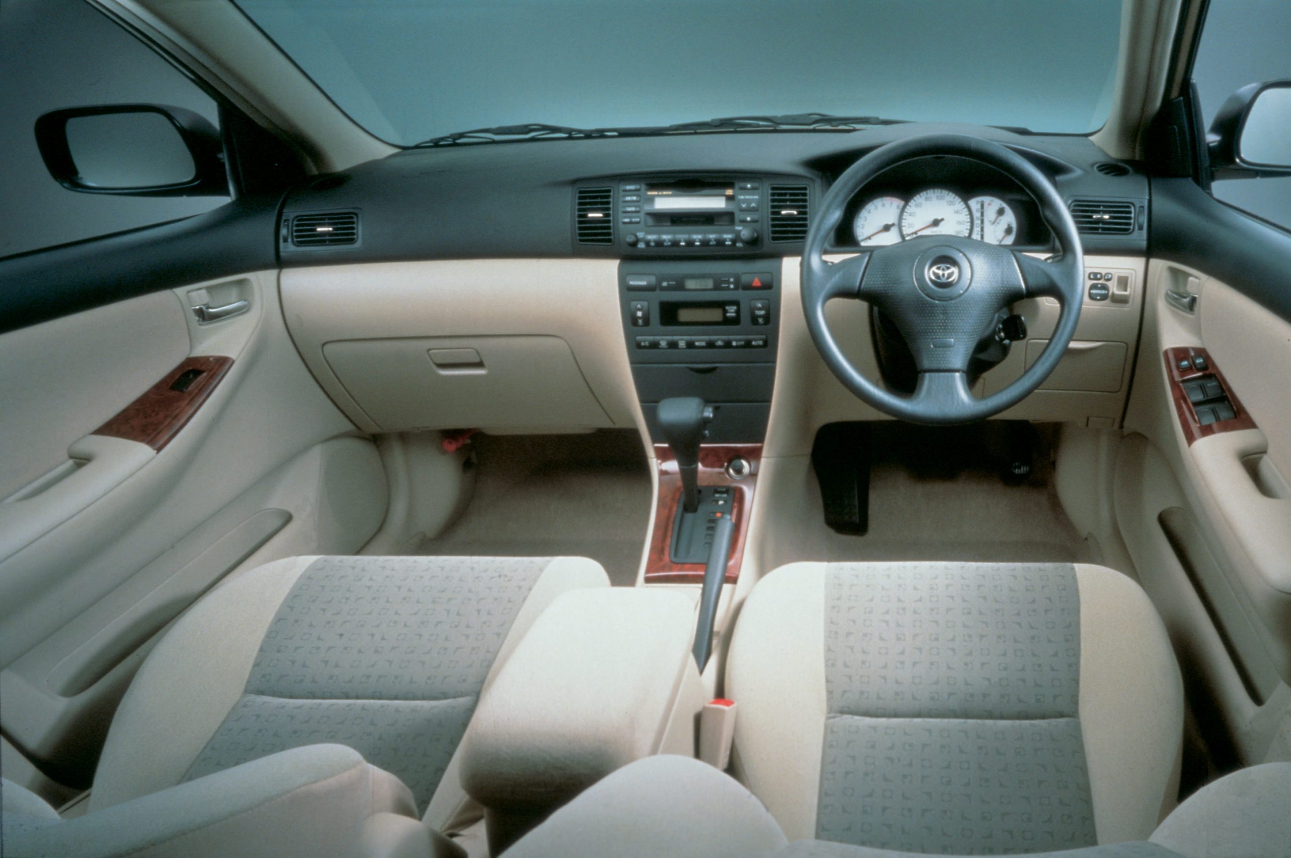 Toyota Allex 2001