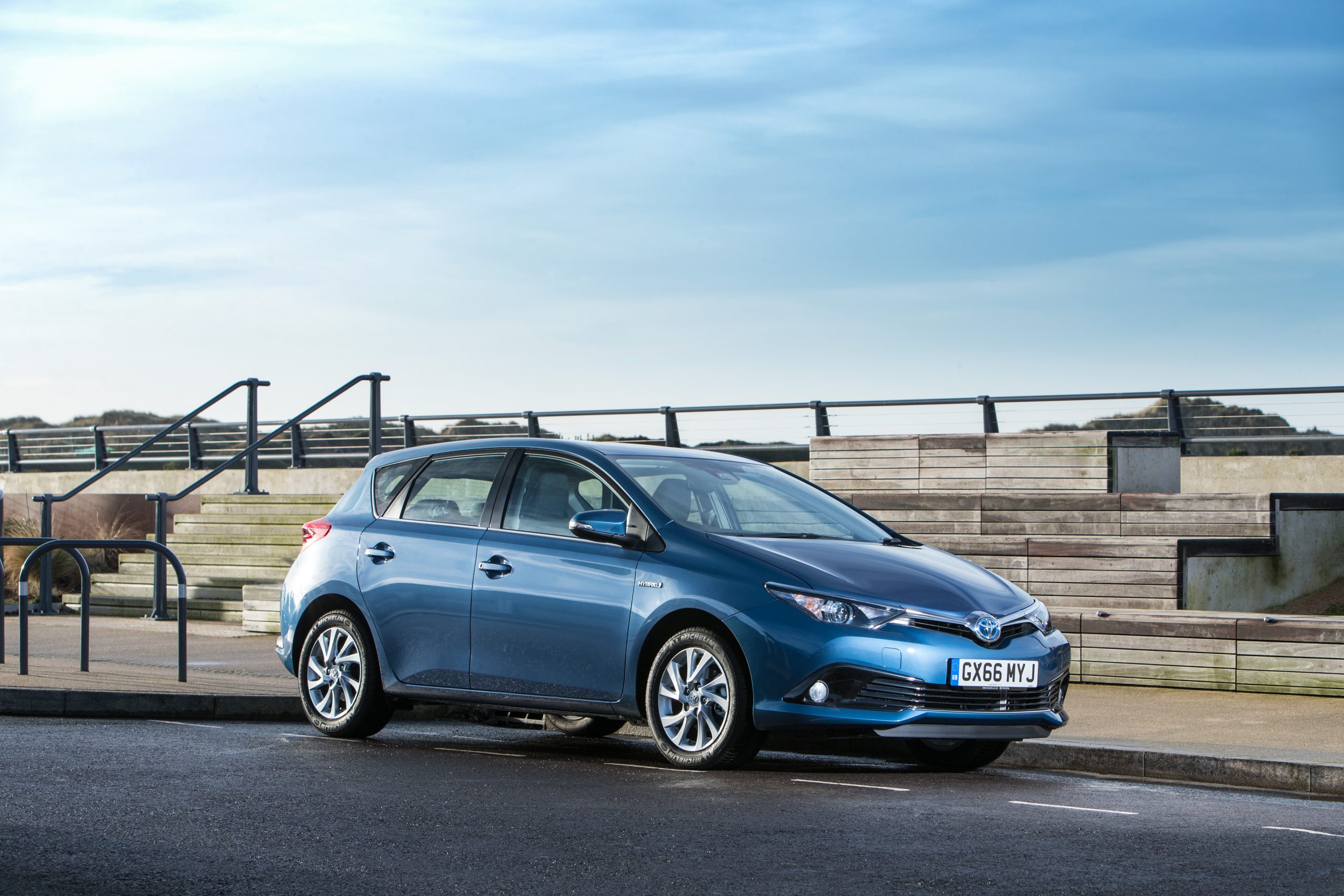 Toyota Plug In Hybrid Auris Toyota Plug In Hybrid Auris
