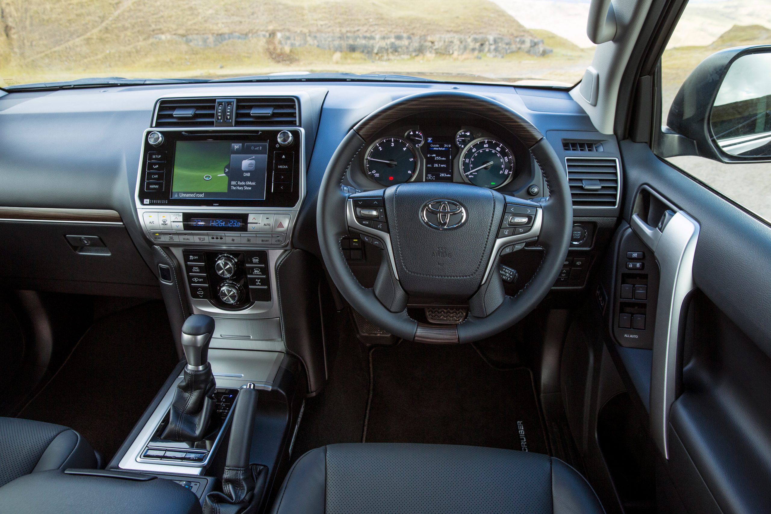 Toyota Land Cruiser Interior Design Toyota Land Cruiser Interior Design