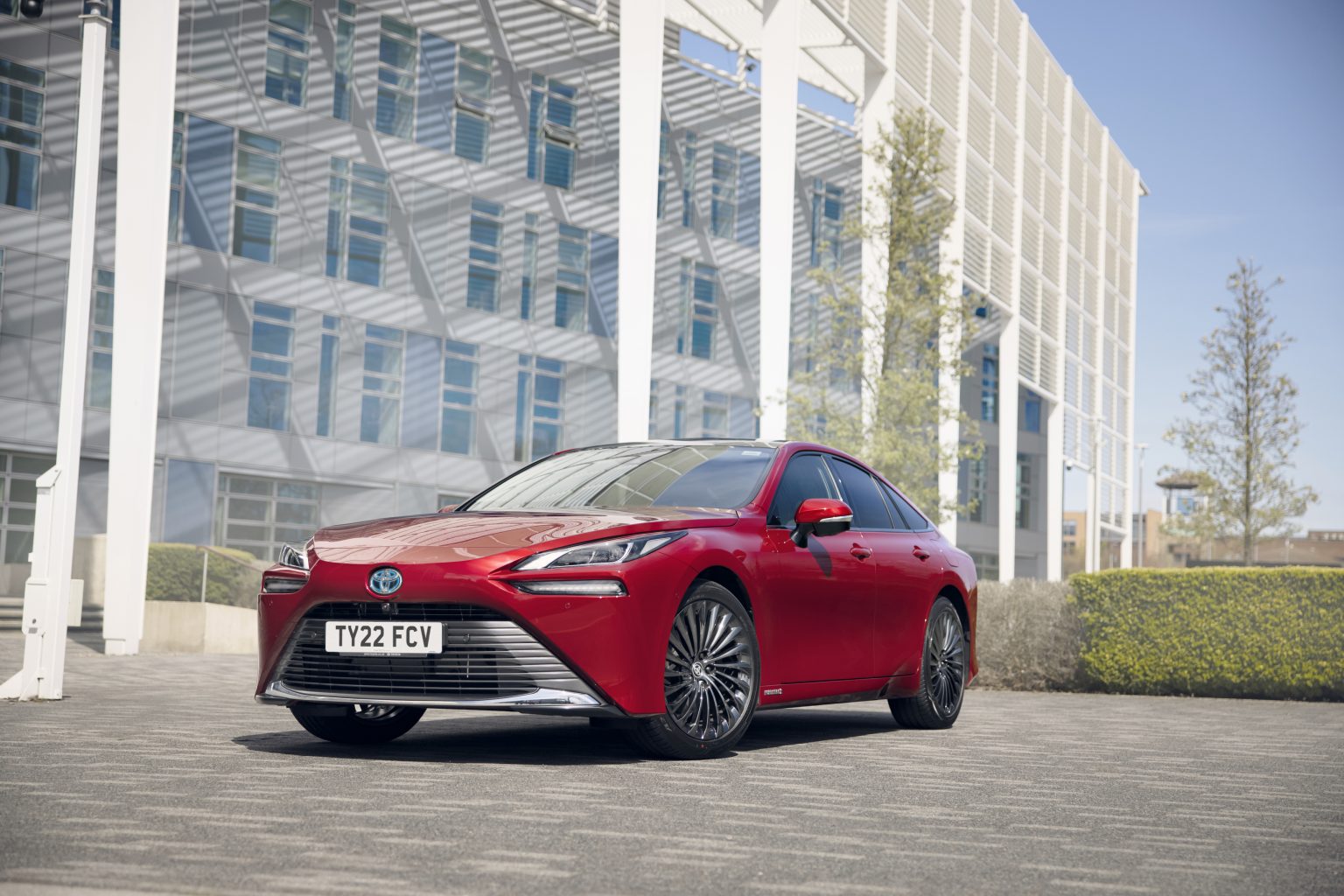Toyota Mirai Breaks 1 000 kilometre Range Barrier Toyota Media Site