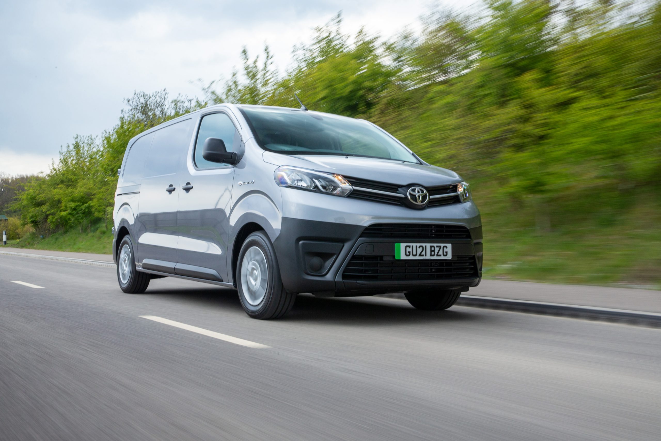 Toyota Proace Electric Icon Exterior Dynamic (2021 - Current) - Toyota ...