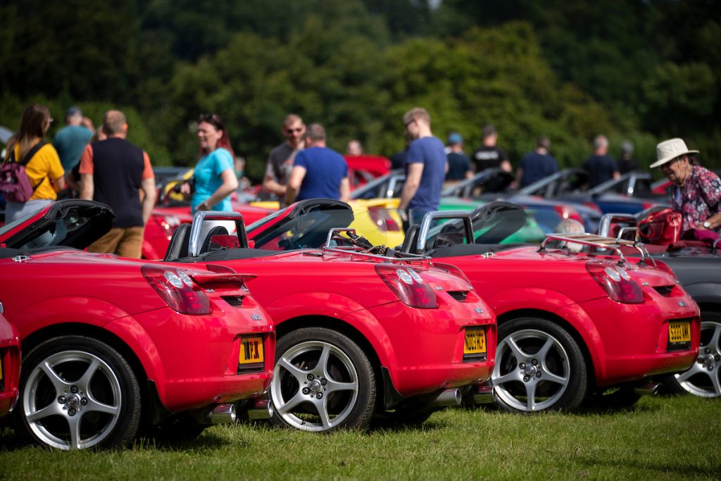 Classic and Contemporary Toyotas Shine at MR2 Drivers’ Club National Day