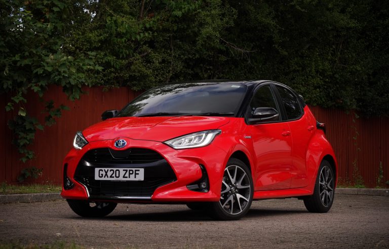 Toyota Yaris Hybrid