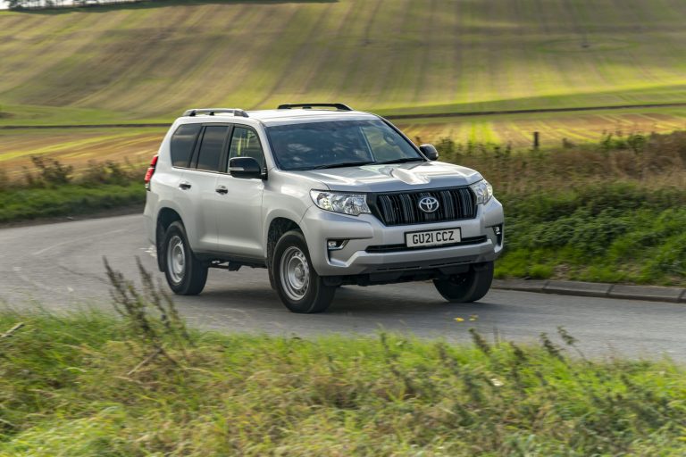 Toyota Land Cruiser Commercial - Best Commercial SUV