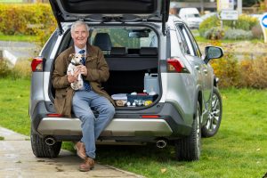 The Yorkshire Vet, Peter Wright, with 11-year-old Jack Russell Terrier, Moomin, in his Toyota RAV4. All Rights Reserved: RKP Photography [Formerly F Stop Press Ltd].