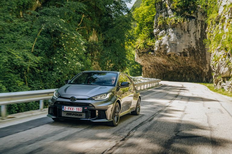 2024 GR Yaris Manual