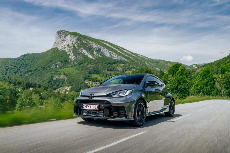 2024 GR Yaris Manual