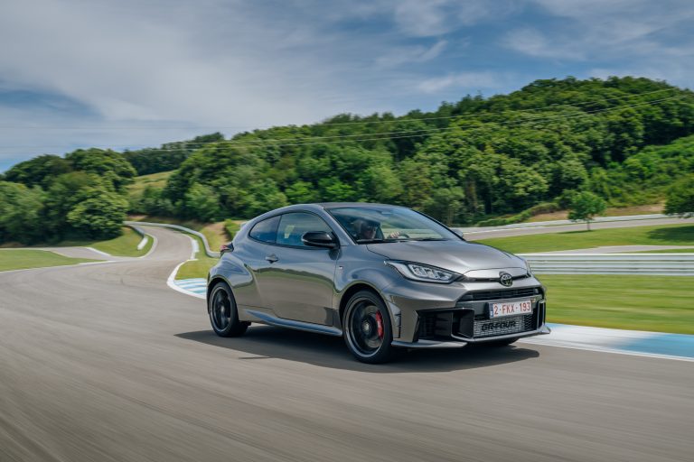 2024 GR Yaris Manual