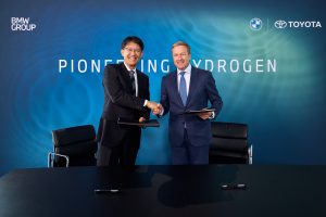 Oliver Zipse, Chairman of the Board of Management of BMW AG and Koji Sato, President and Member of the Board of Management (Representative Director) Toyota Motor Corporation