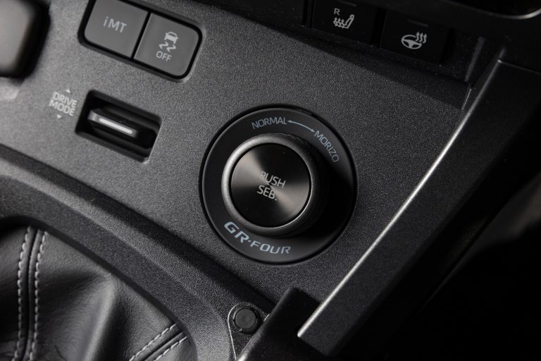 Toyota GR Yaris Sébastien Ogier 9x World Champion Edition