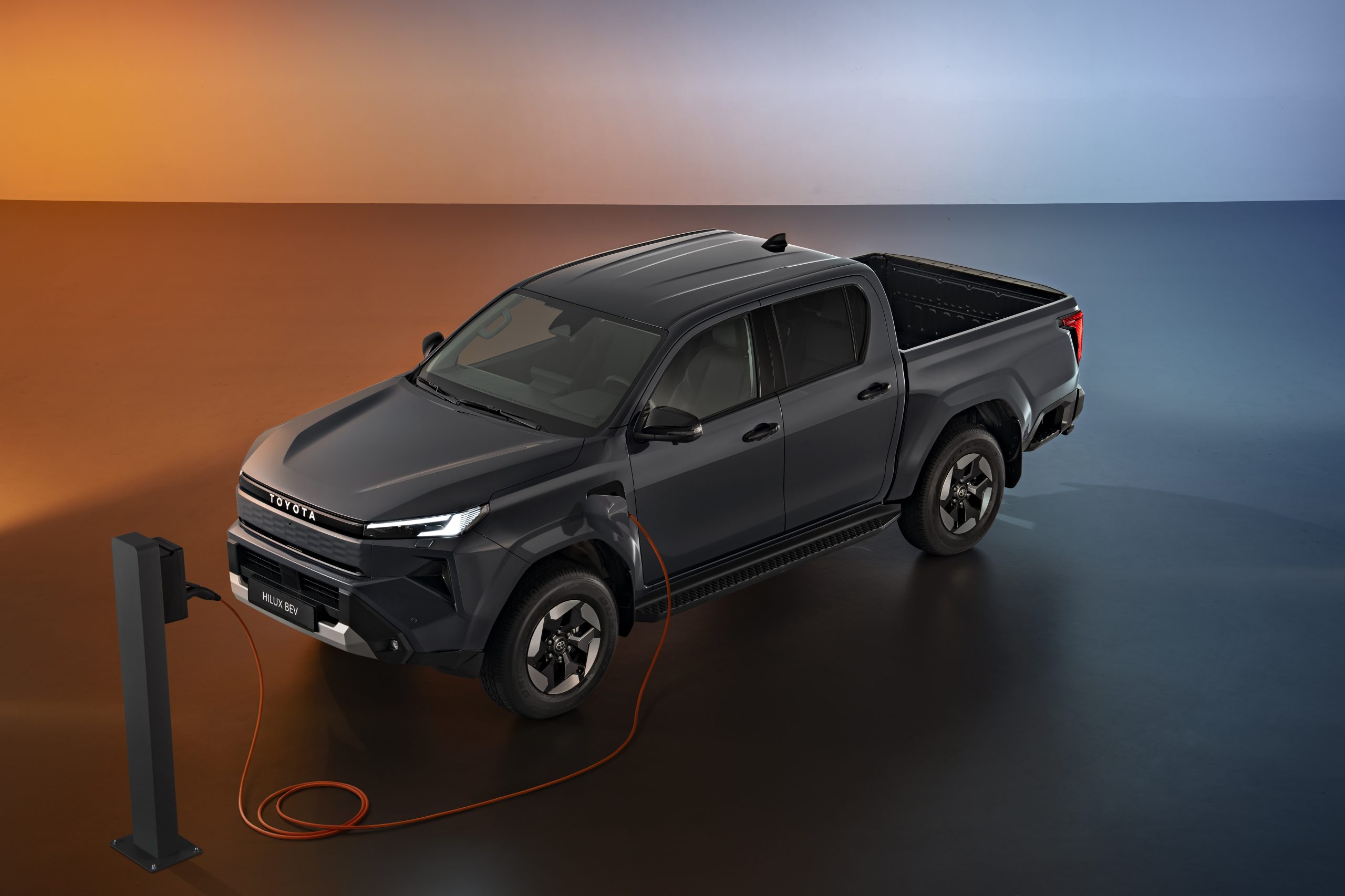 Toyota Hilux BEV
