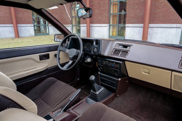 E86