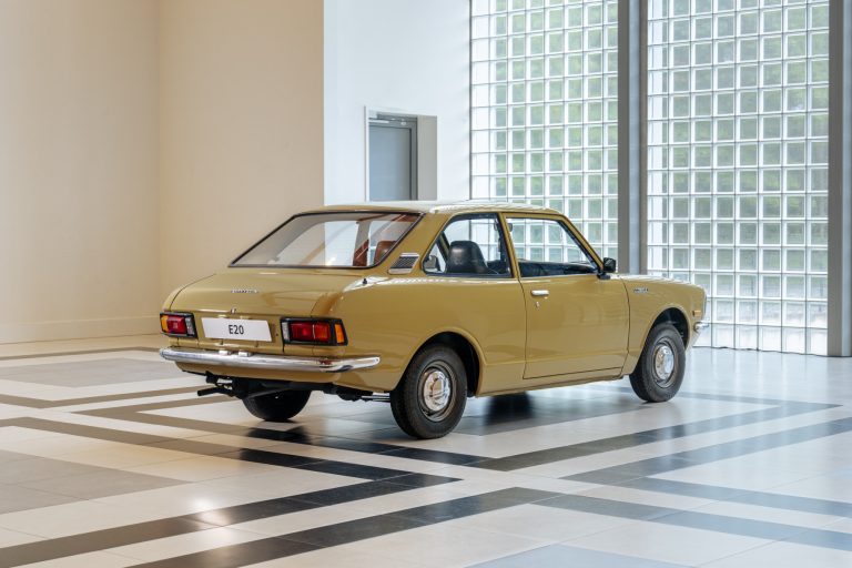 E20