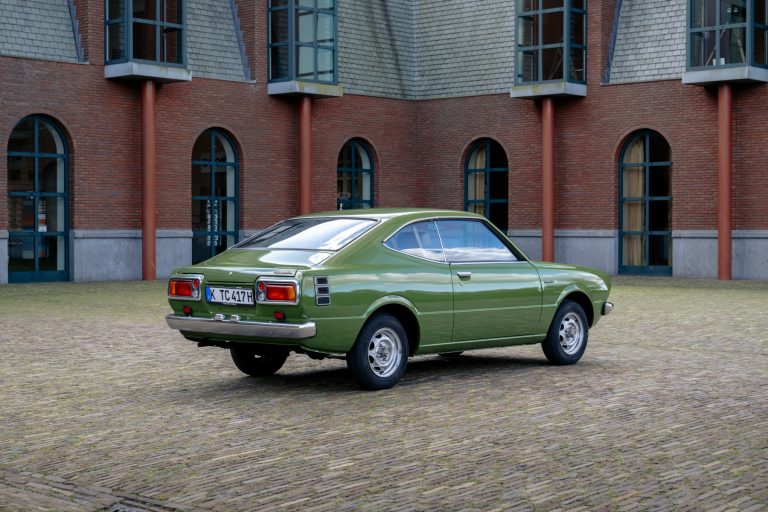 E35
